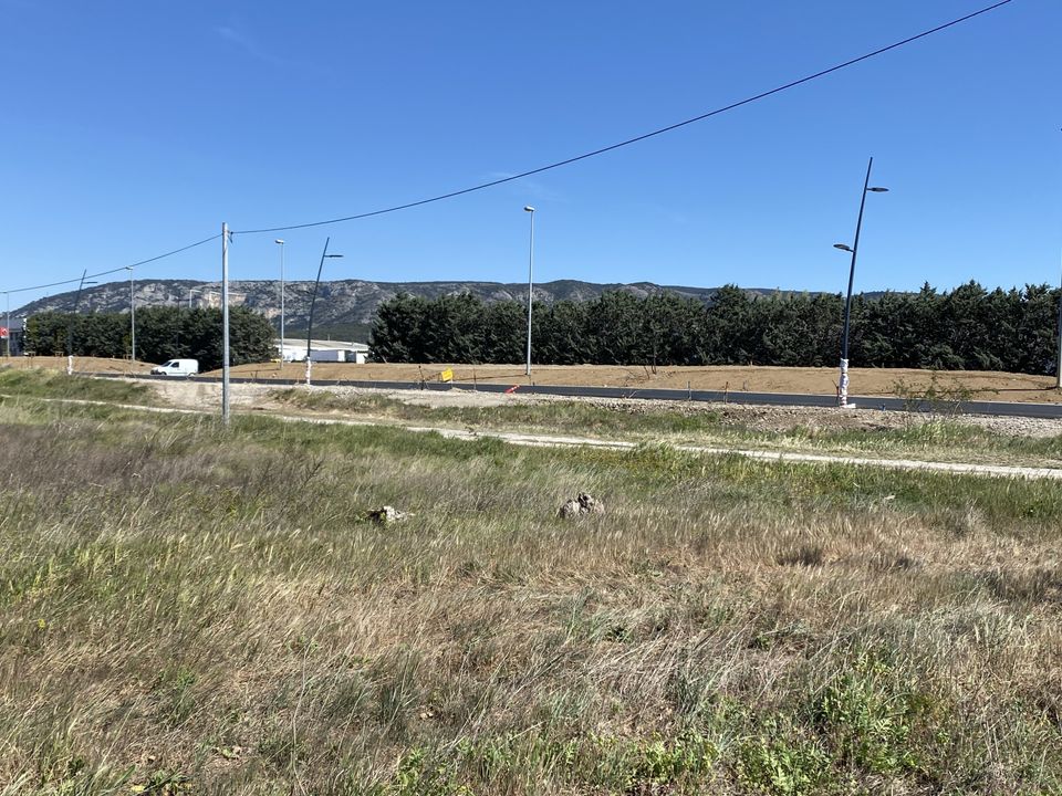 Helårsgrund i Cavaillon, Vaucluse - foto 1
