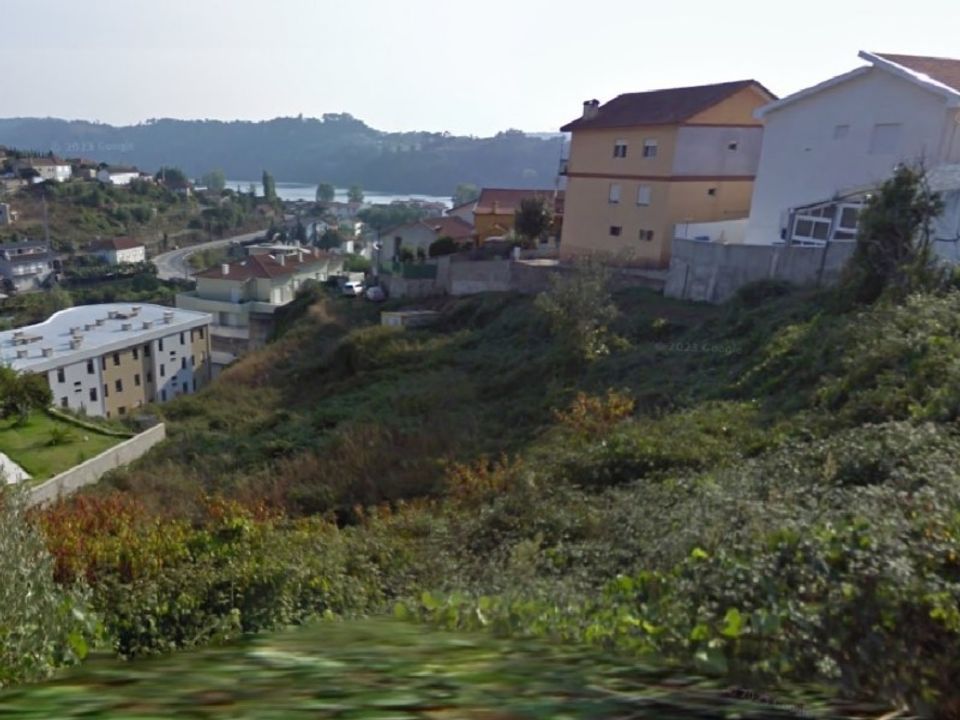 Tomt i Melres e Medas, Porto - bilde 1