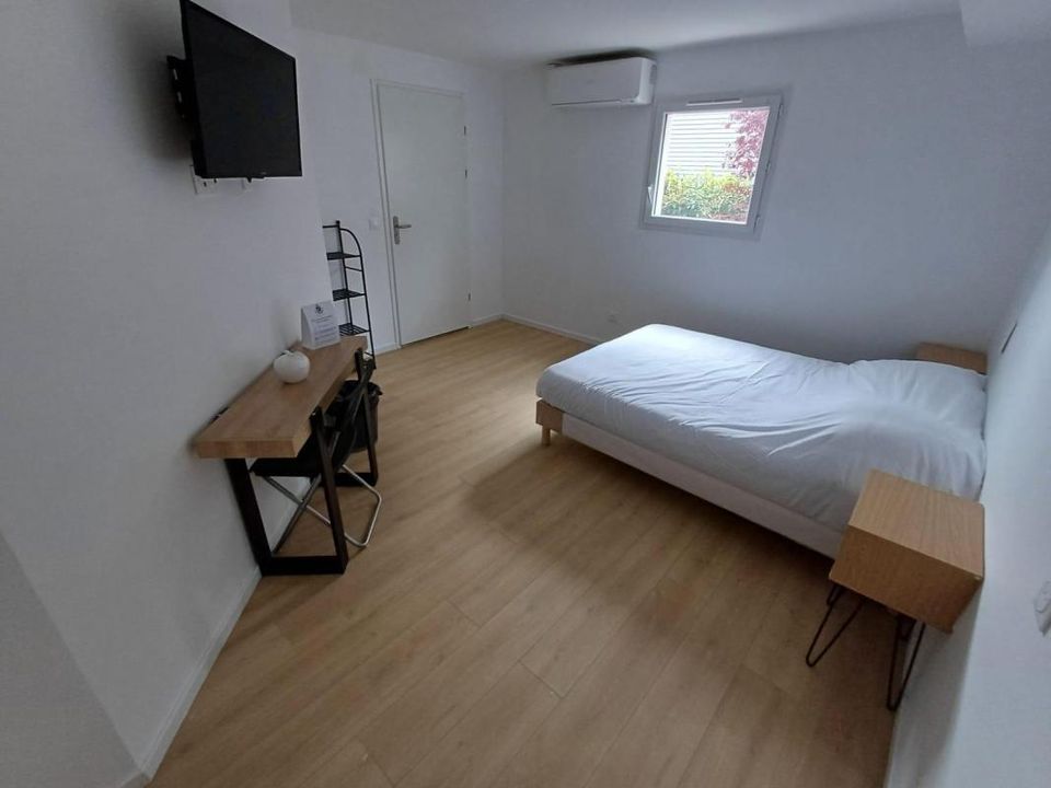 Erhvervsejendom i Claye-Souilly, Seine-et-Marne - foto 1