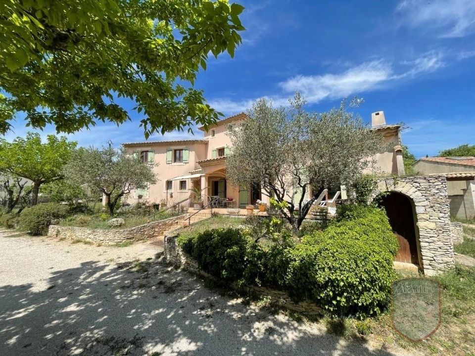 Villa i Tavel, Gard - foto 1