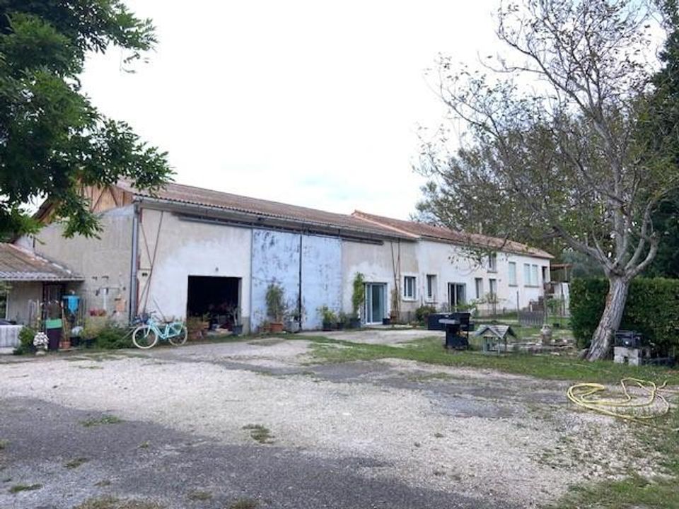 Helårsgrund i Saint-Remy-de-Provence, Bouches-du-Rhone - foto 1