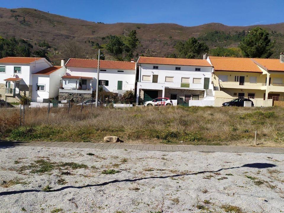 Helårsgrund i Vale Formoso e Aldeia do Souto, Castelo Branco - foto 3