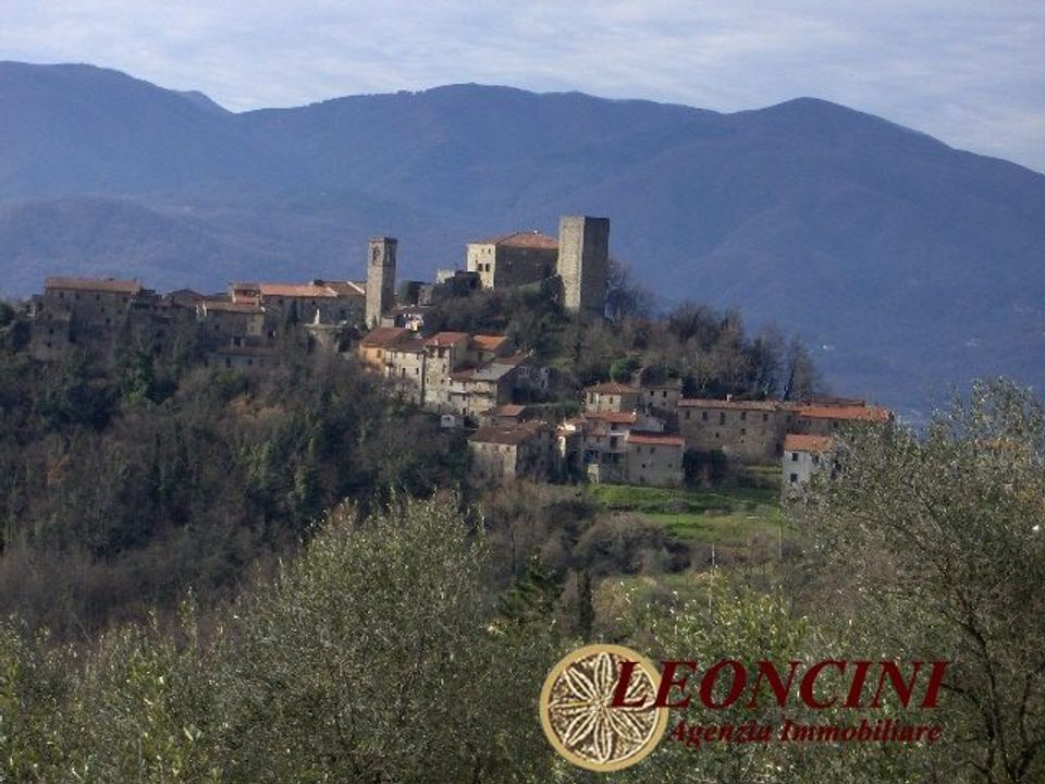Landejendom i Bagnone, Massa and Carrara - foto 1