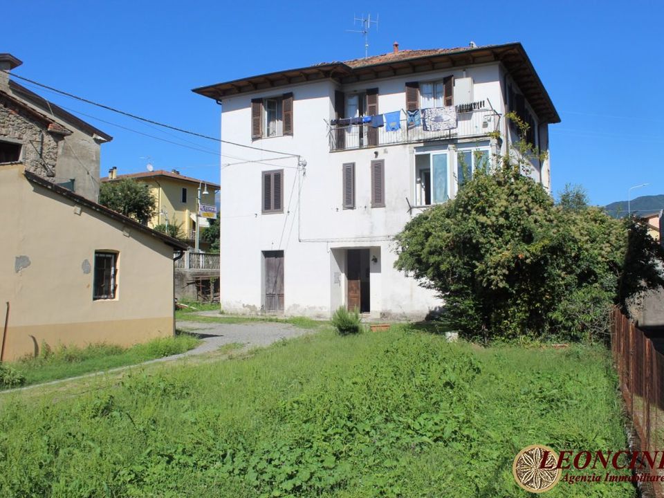 Lejlighed i Villafranca in Lunigiana, Massa and Carrara - foto 2