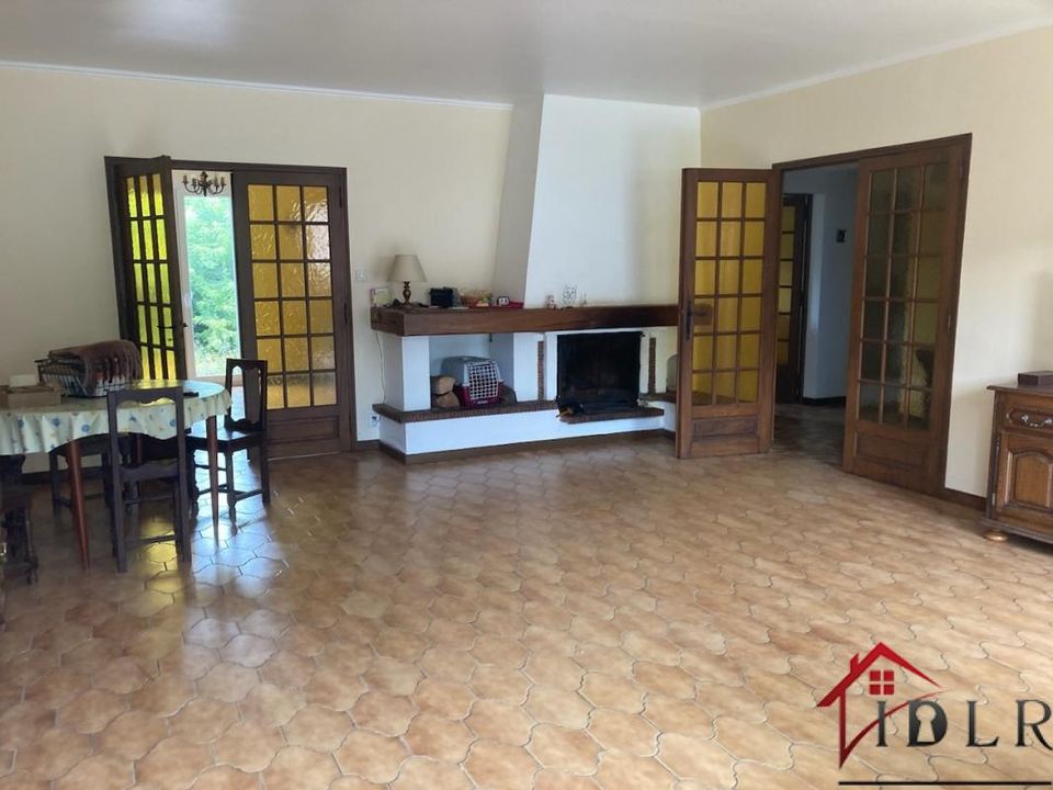 Villa i Luxeuil-les-Bains, Haute-Saone - foto 1