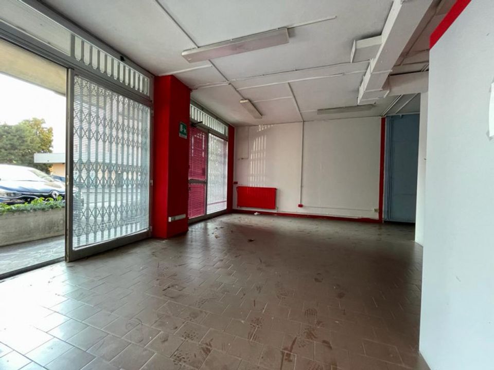 Erhvervsejendom i Carpi, Modena - foto 3