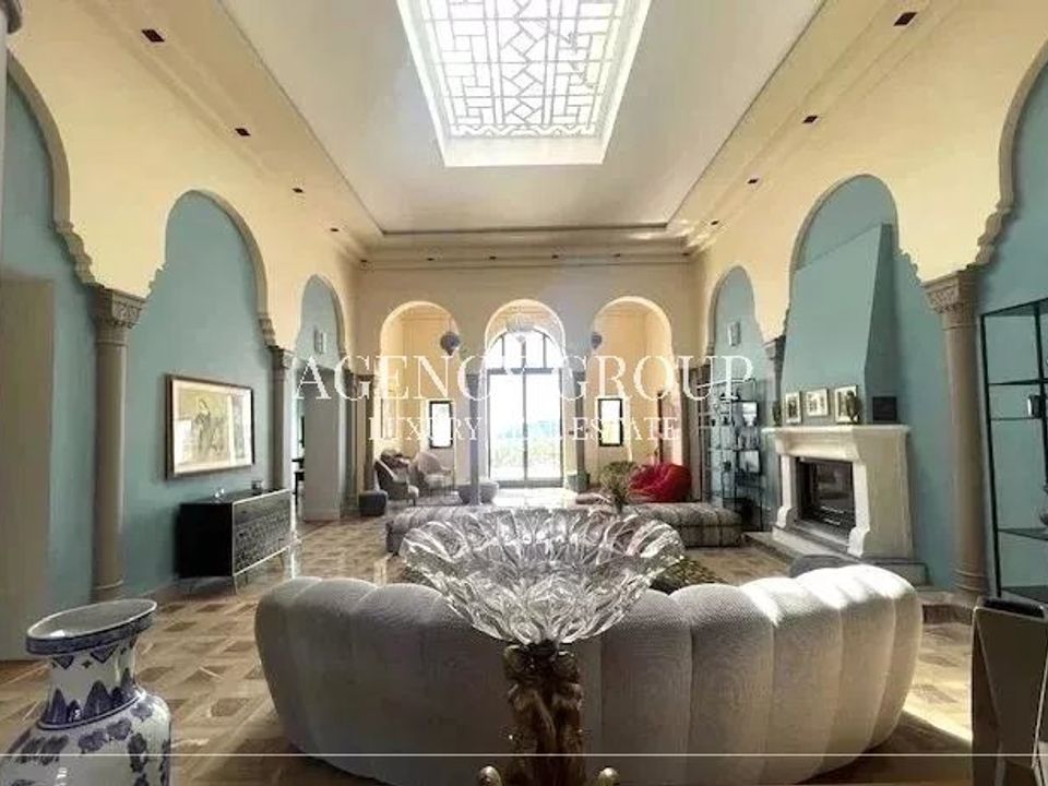 Villa i Mandelieu-la-Napoule, Alpes-Maritimes - foto 1