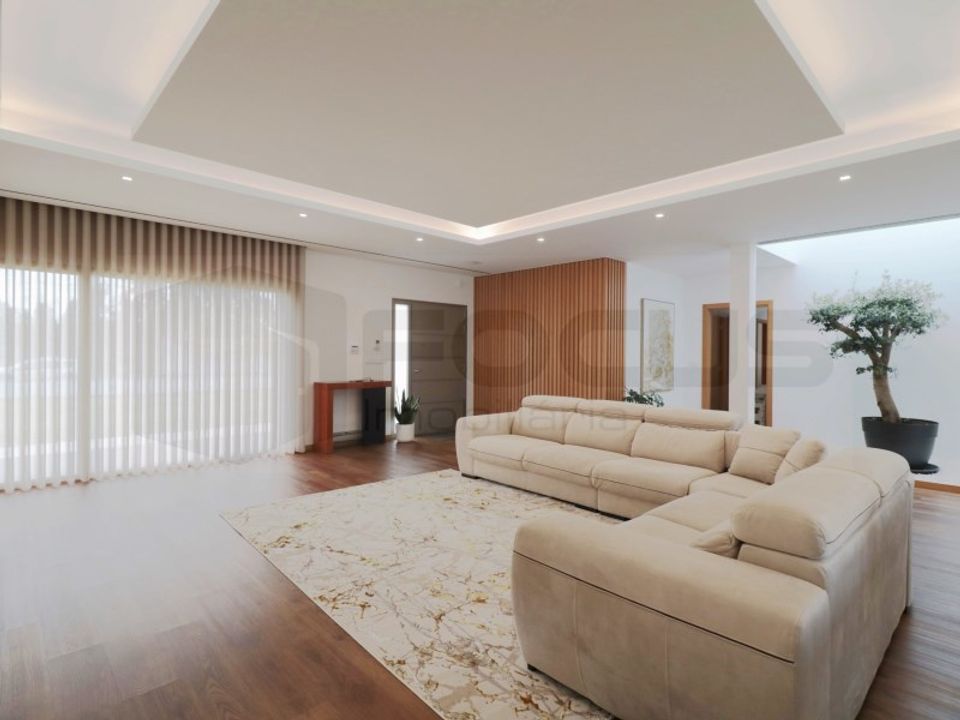 Villa i Oliveira do Bairro, Aveiro - foto 1