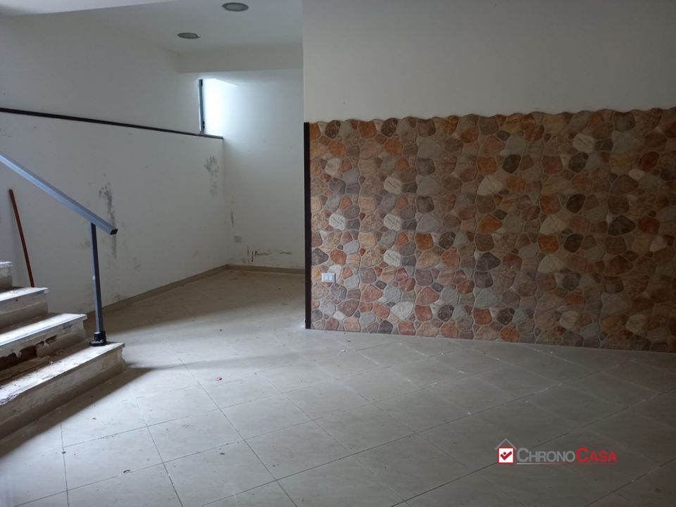 Erhvervsejendom i Messina, Messina - foto 1