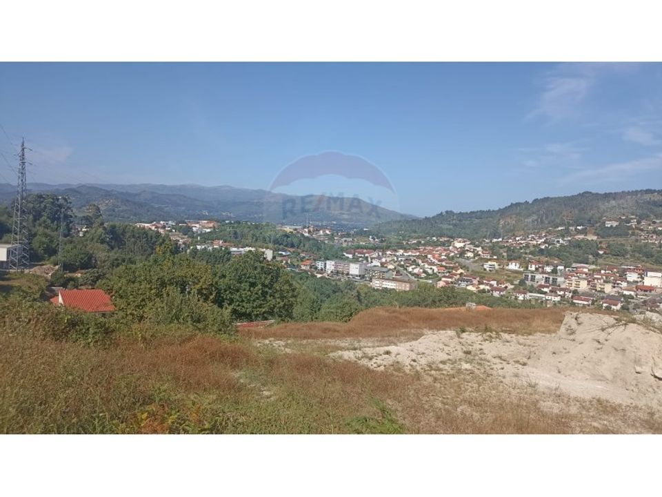 Helårsgrund i Nogueira, Porto - foto 1