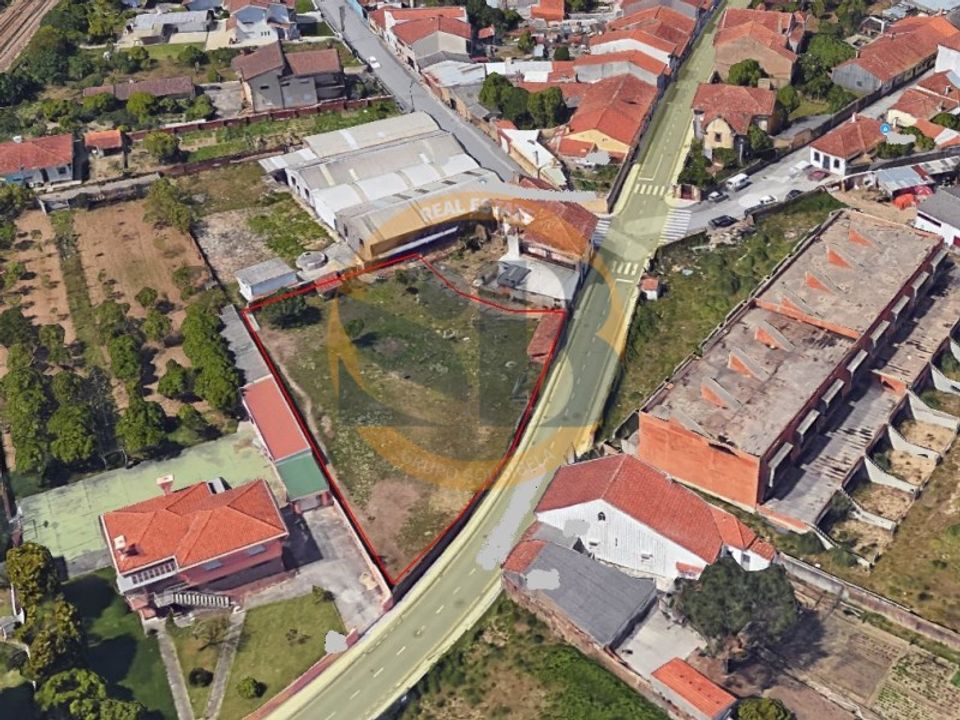Helårsgrund i Ovar, Aveiro - foto 1