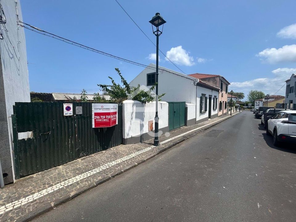 Helårsgrund i Ponta Delgada, Sao Miguel - foto 1