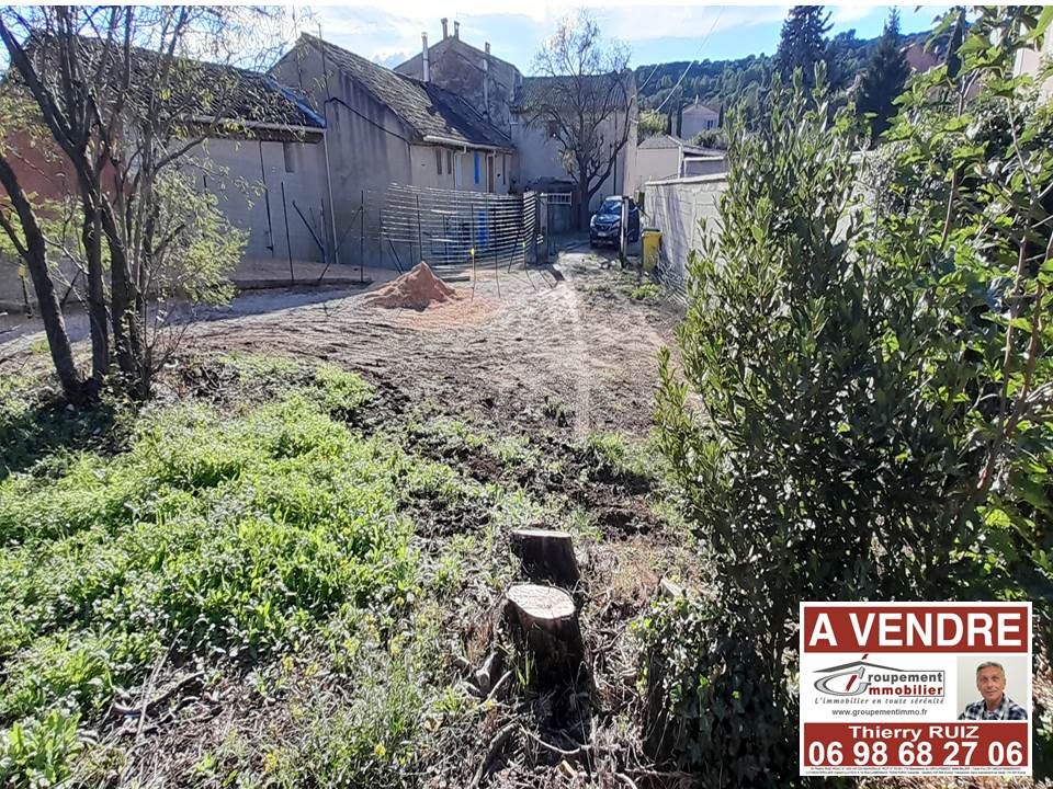 Helårsgrund i Caumont-sur-Durance, Vaucluse - foto 1