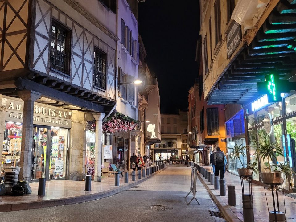 Propriedade comercial em Perpignan, Pyrenees-Orientales - foto 1