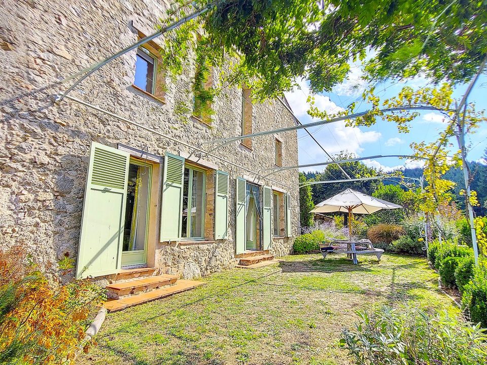 Villa i Saint-Laurent-de-Cerdans, Pyrenees-Orientales - foto 4