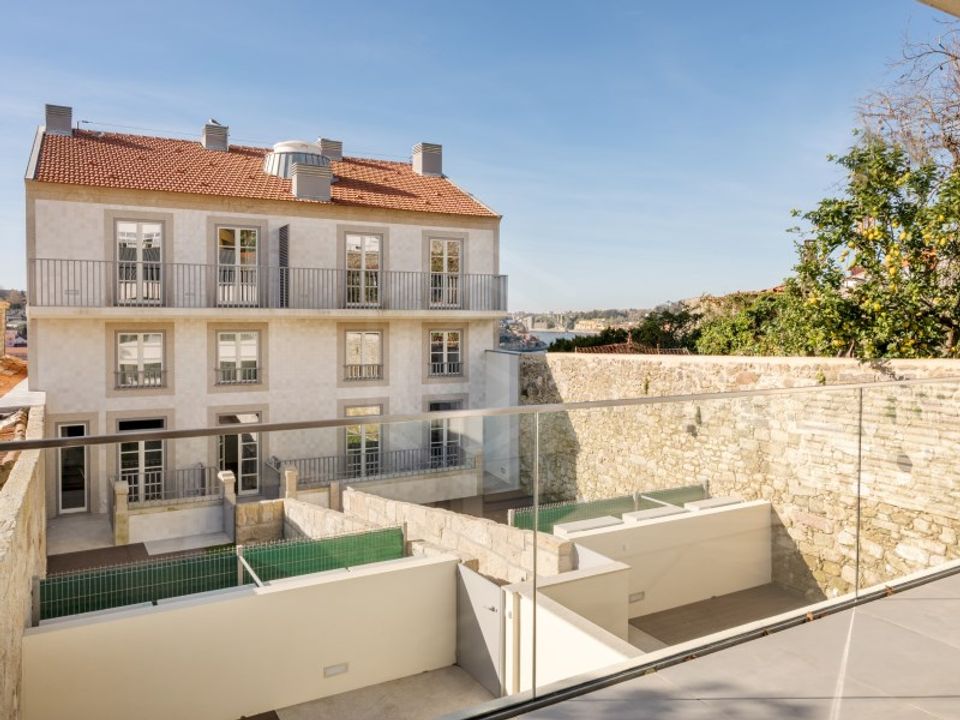 Lejlighed i Santa Marinha do Zezere, Porto - foto 1