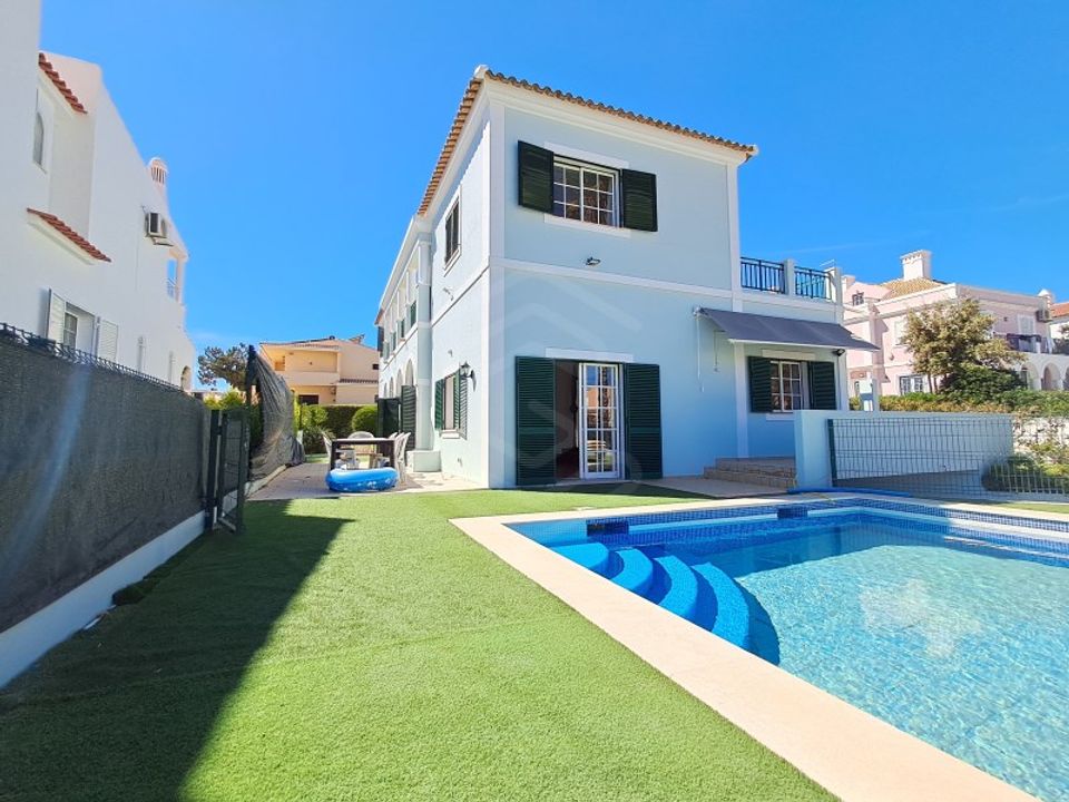 Villa i Quarteira, Faro - foto 1