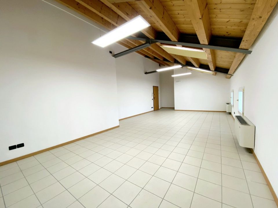 Erhvervsejendom i Este, Padua - foto 2
