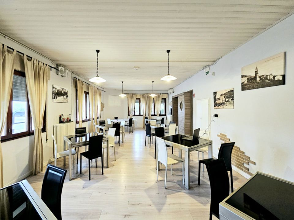 Erhvervsejendom i Cinto Euganeo, Padua - foto 2