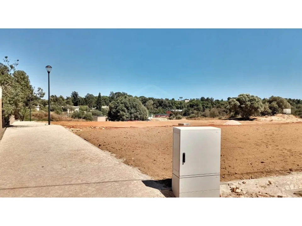 Helårsgrund i Alvor, Faro - foto 2