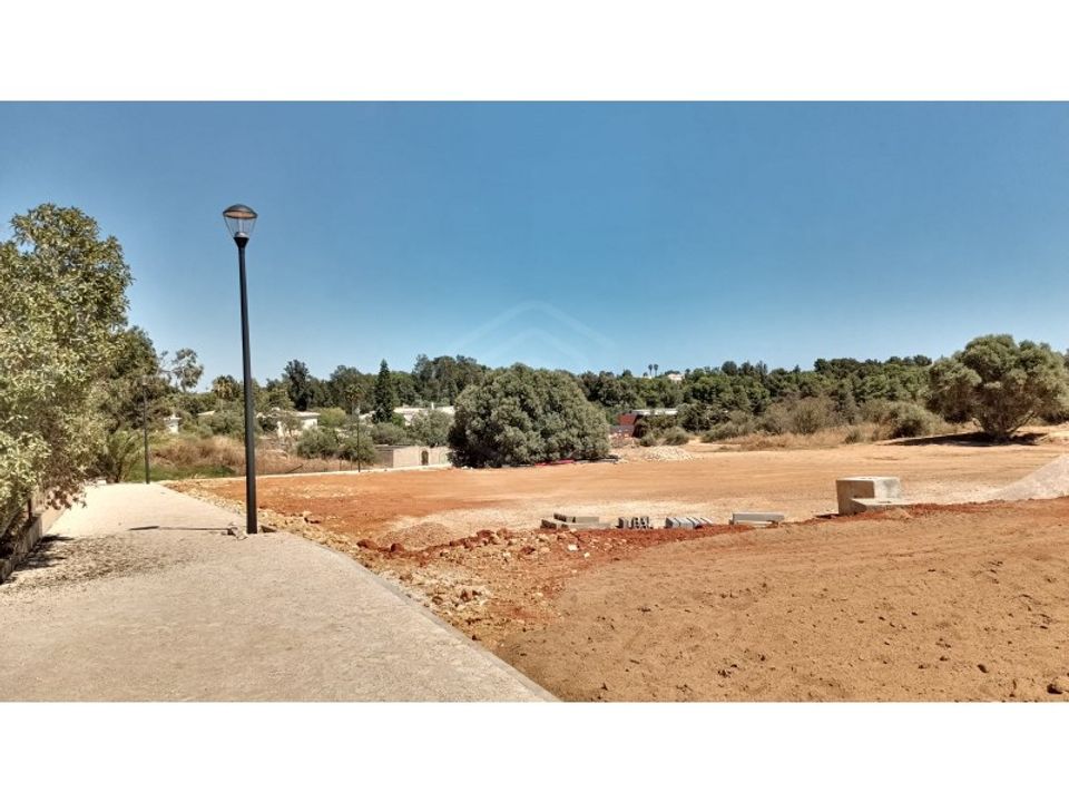 Helårsgrund i Alvor, Faro - foto 3