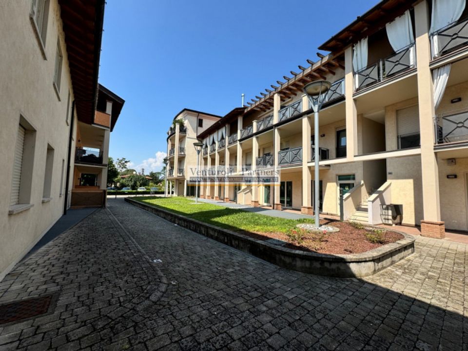 Lejlighed i Montichiari, Brescia - foto 2