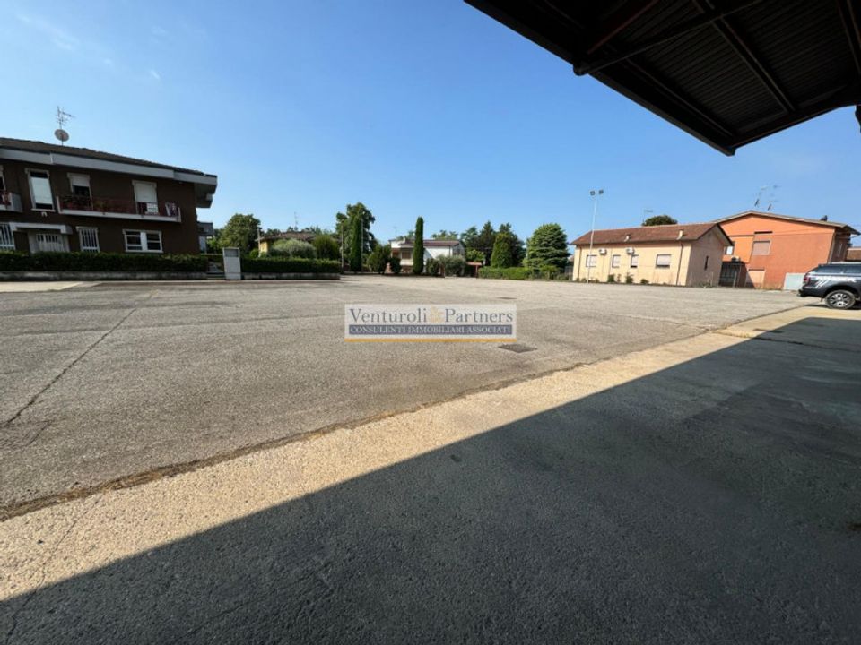 Erhvervsejendom i Calcinato, Brescia - foto 5