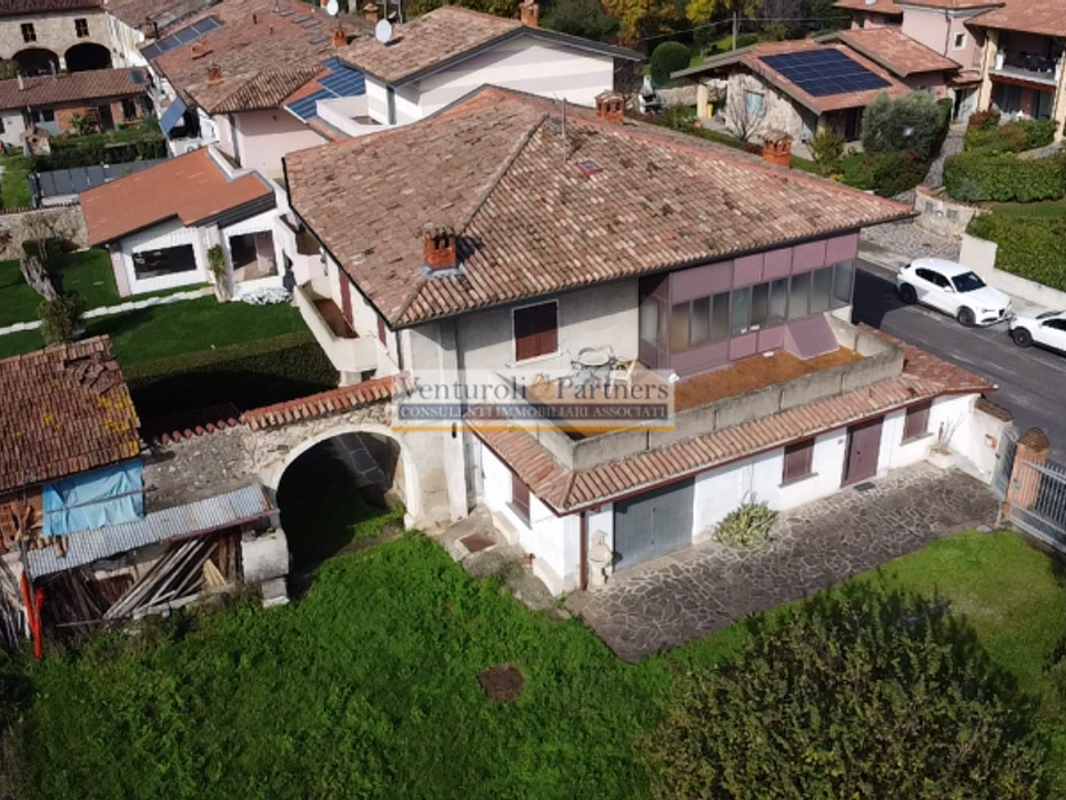 Landejendom i Bedizzole, Brescia - foto 1