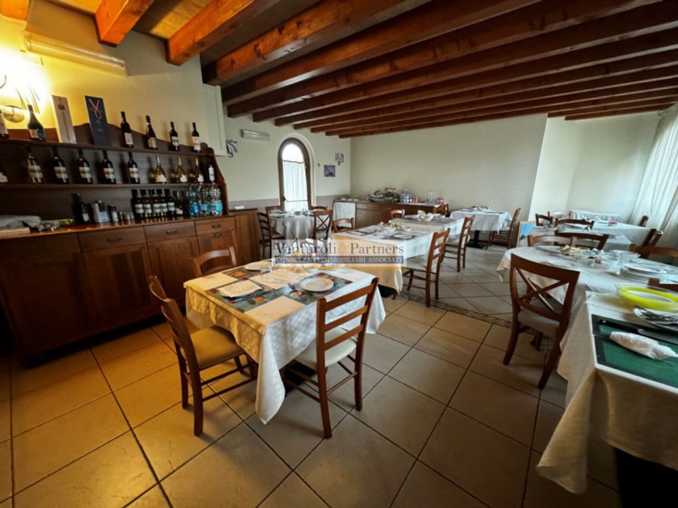 Erhvervsejendom i Moniga del Garda, Brescia - foto 5