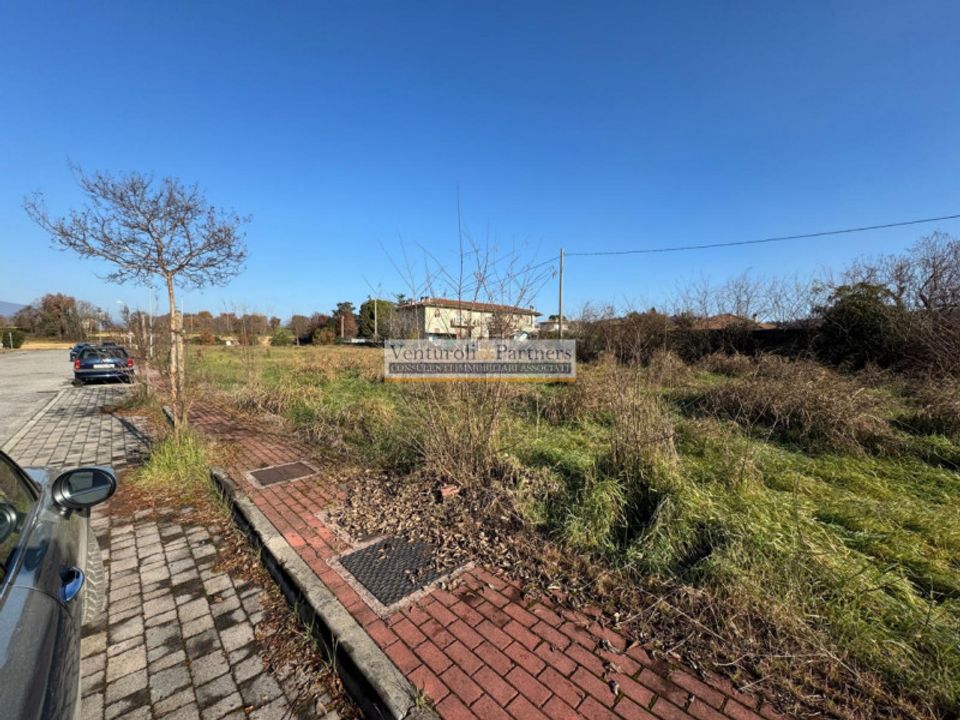 Helårsgrund i Calvagese della Riviera, Brescia - foto 2