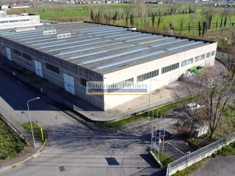 Erhvervsejendom i Soiano del Lago, Brescia - foto 2
