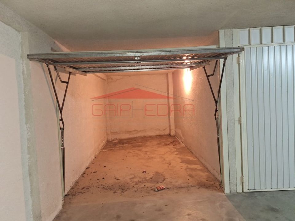 Garage i Braganca, Braganca - foto 3