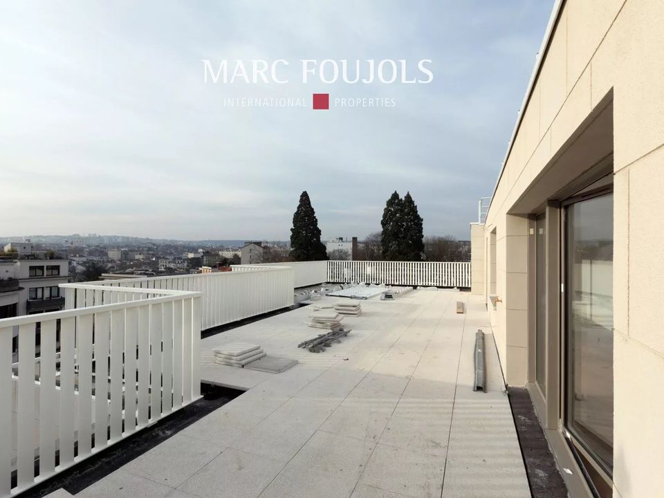 Lejlighed i Issy-les-Moulineaux, Hauts-de-Seine - foto 3