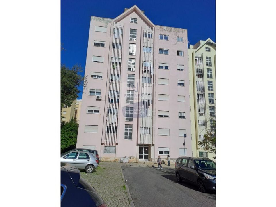 Lejlighed i Loures, Lisbon - foto 1