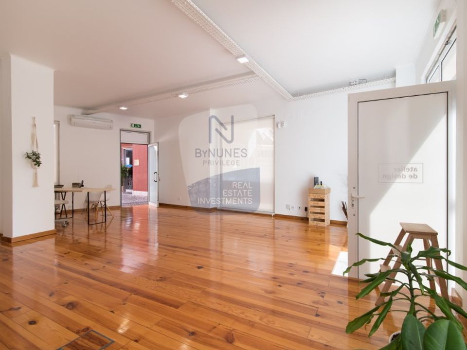 Erhvervsejendom i Sacavem, Lisbon - foto 5