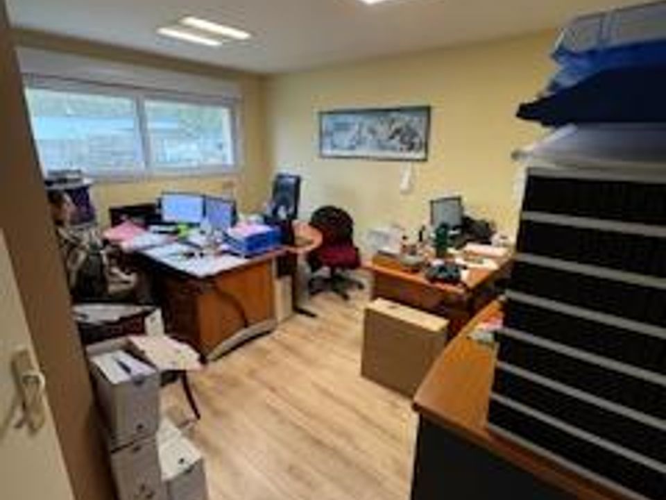 Erhvervsejendom i Gaillon, Eure - foto 2