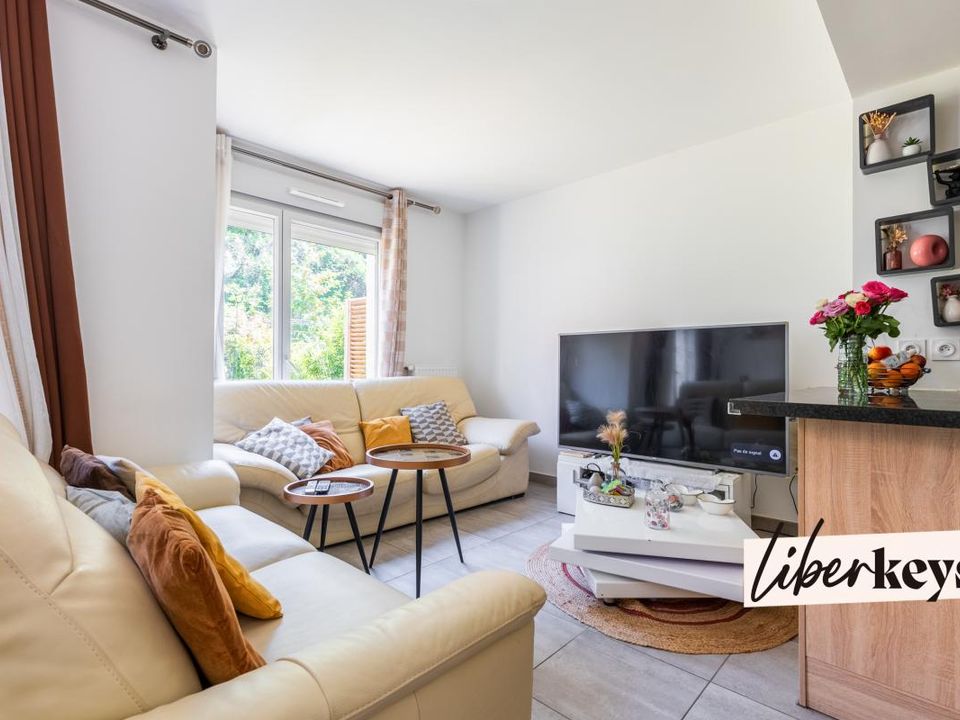 Byhus i Chennevieres-sur-Marne, Val-de-Marne - foto 2
