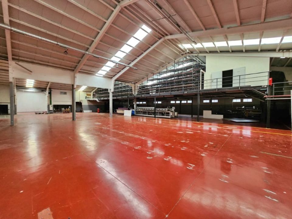 Propiedad comercial en Cortegaca, Aveiro - foto 3