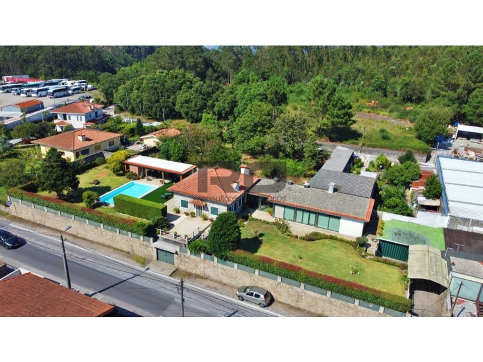 Villa i Guilhabreu, Porto - foto 1