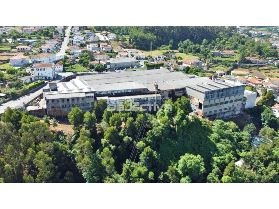 Erhvervsejendom i Rebordoes, Porto - foto 2