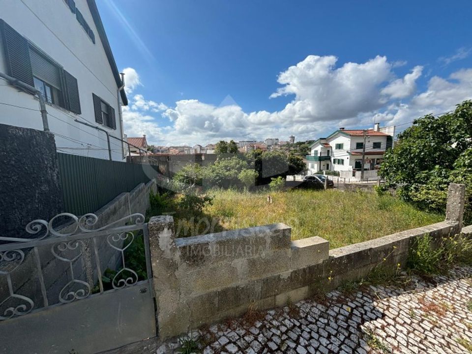 Helårsgrund i Santa Iria de Azoia, Lisbon - foto 2