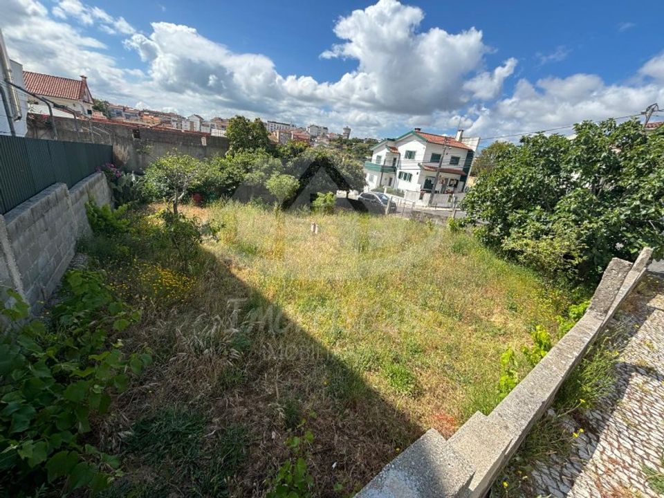 Helårsgrund i Santa Iria de Azoia, Lisbon - foto 4
