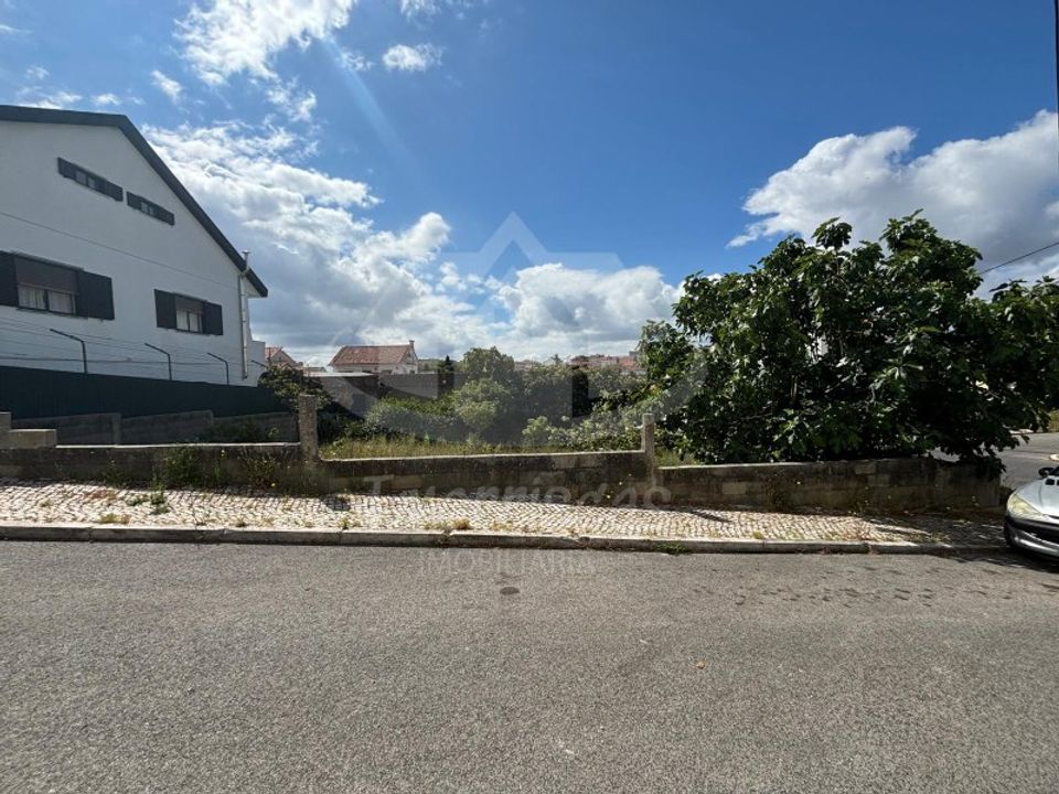 Helårsgrund i Santa Iria de Azoia, Lisbon - foto 1
