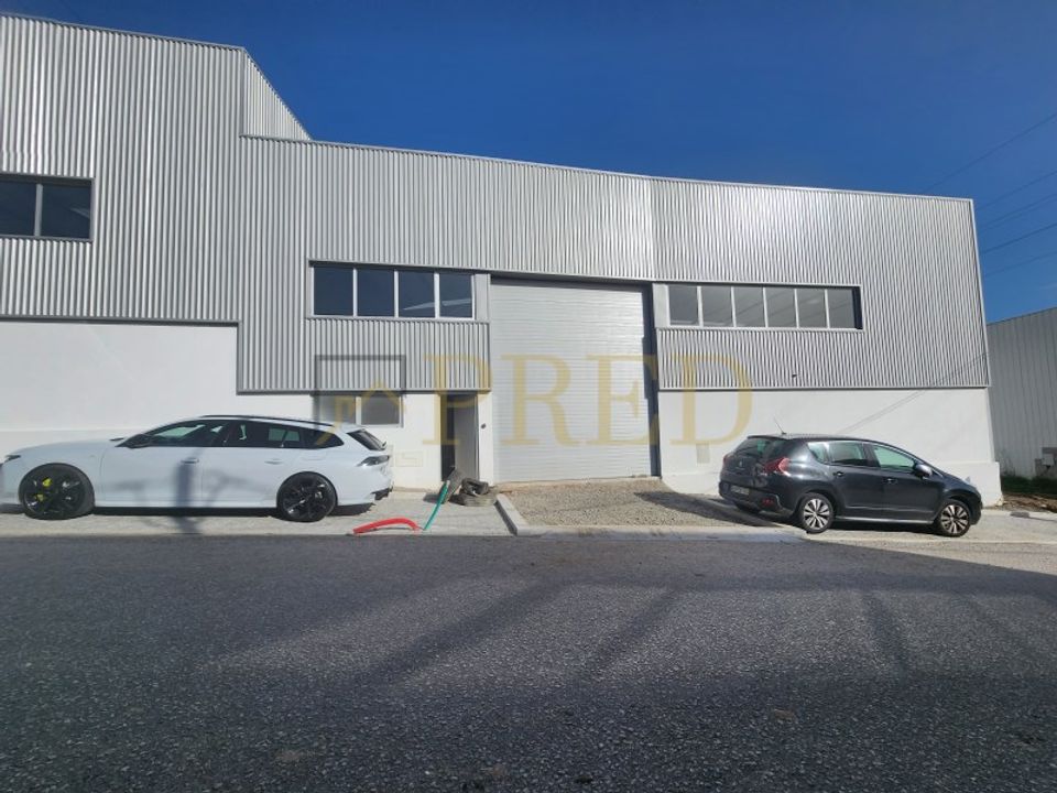 Erhvervsejendom i Rio Tinto, Porto - foto 1
