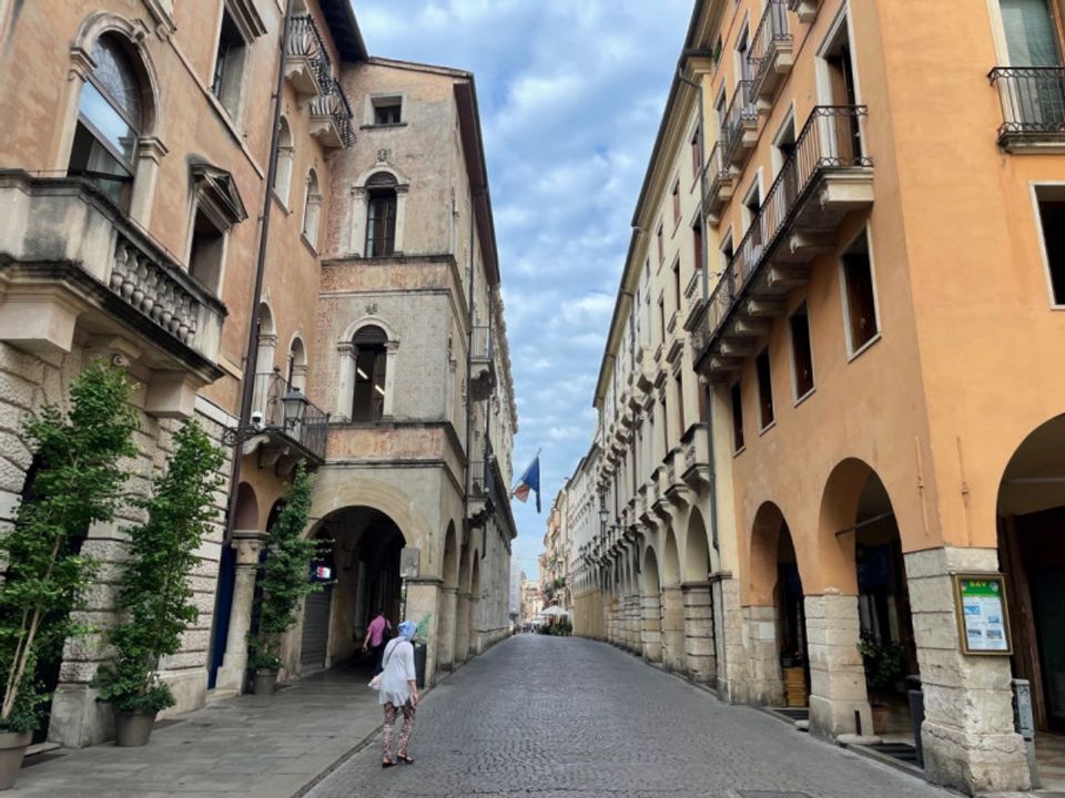 Erhvervsejendom i Vicenza, Vicenza - foto 3