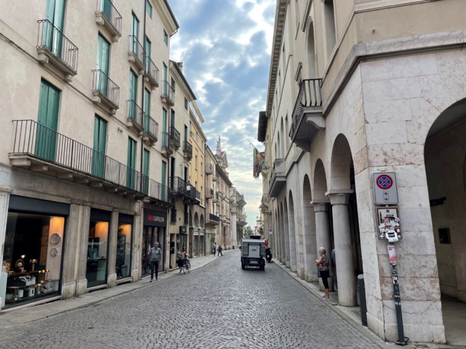 Erhvervsejendom i Vicenza, Vicenza - foto 4