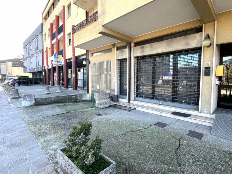 Erhvervsejendom i Mestrino, Padua - foto 2