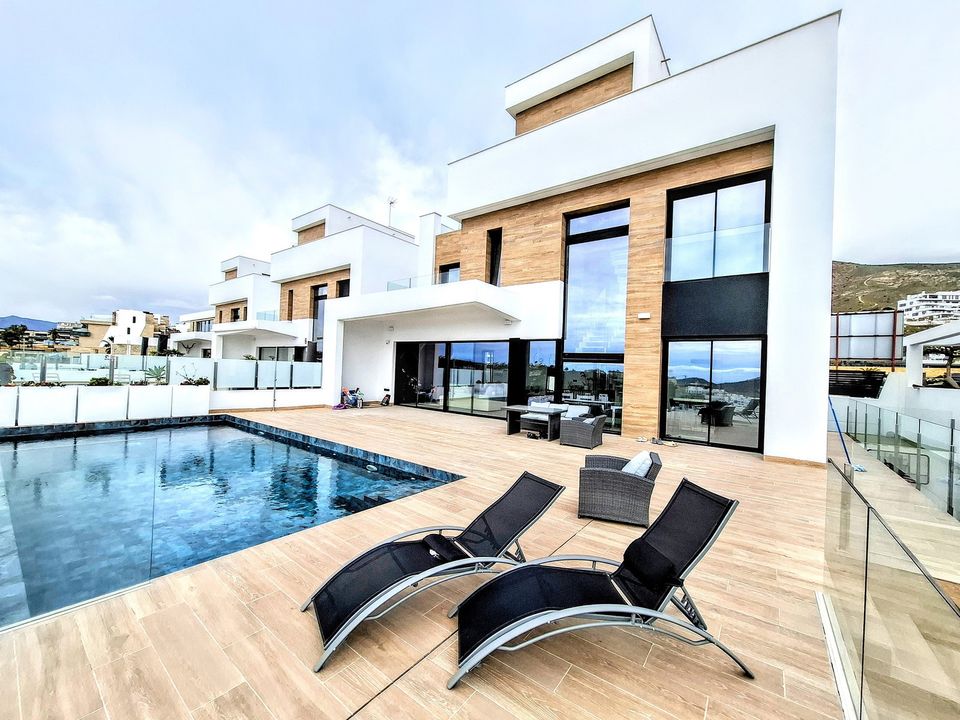 Villa i Finestrat, Alicante - foto 1