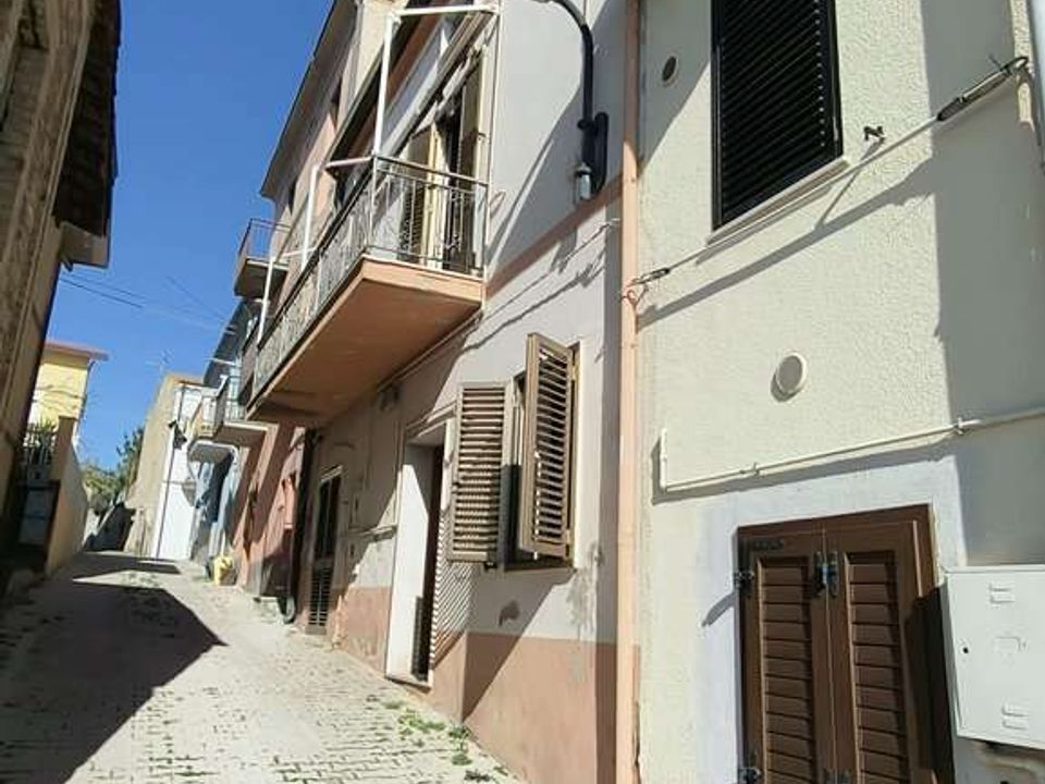 Byhus i Poggiofiorito, Chieti - foto 2