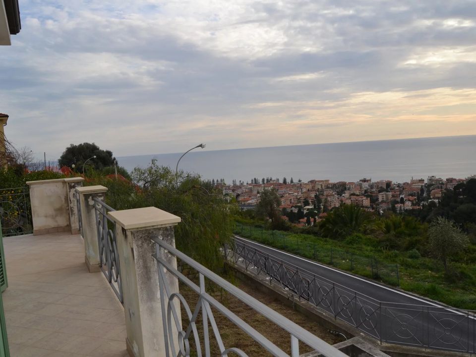 Villa i Bordighera, Imperia - foto 2